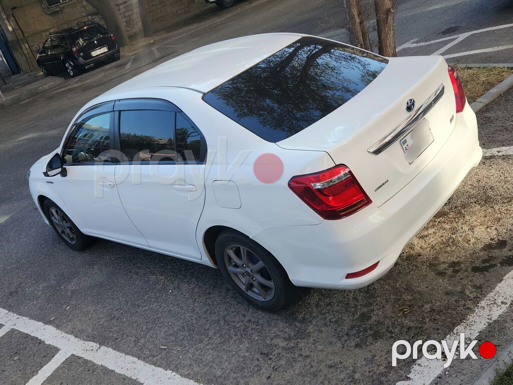 Toyota Corolla: 1.5 l 2019 il Sedan — Avtomobillər, Bakı (9)
