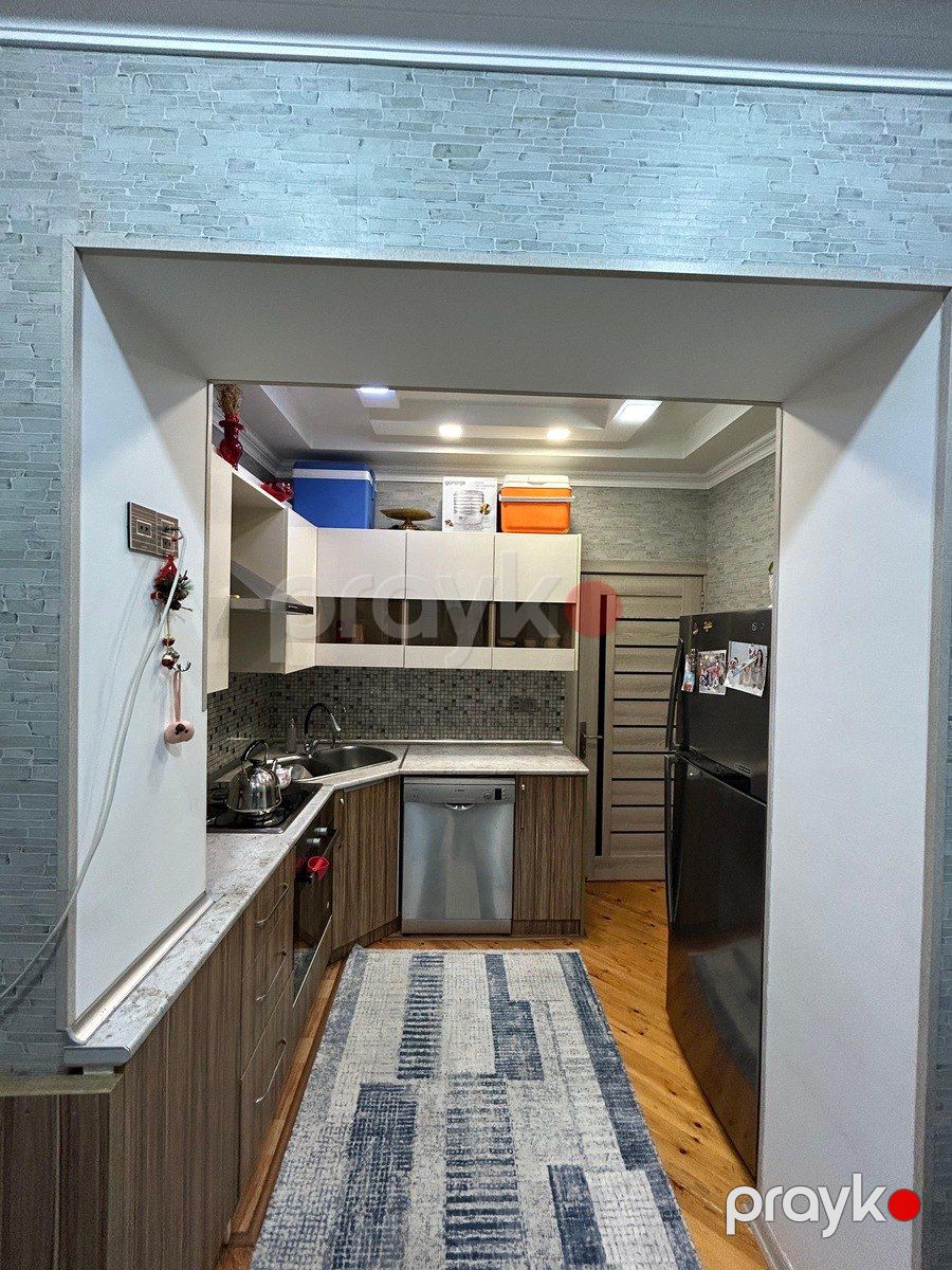 Satılır 2 otaqlı köhnə tikili 55 m² — Mənzil, Bakı (5)