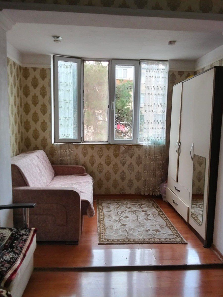 Satılır 2 otaqlı köhnə tikili 47 m² — Mənzil, Bakı (2)