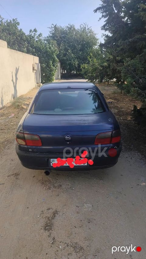 Opel Omega: 2 l 1997 il 278000 km Sedan — Bakı