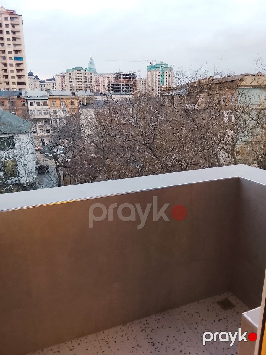 Satılır 2 otaqlı köhnə tikili 60 m² — Mənzil, Bakı (7)