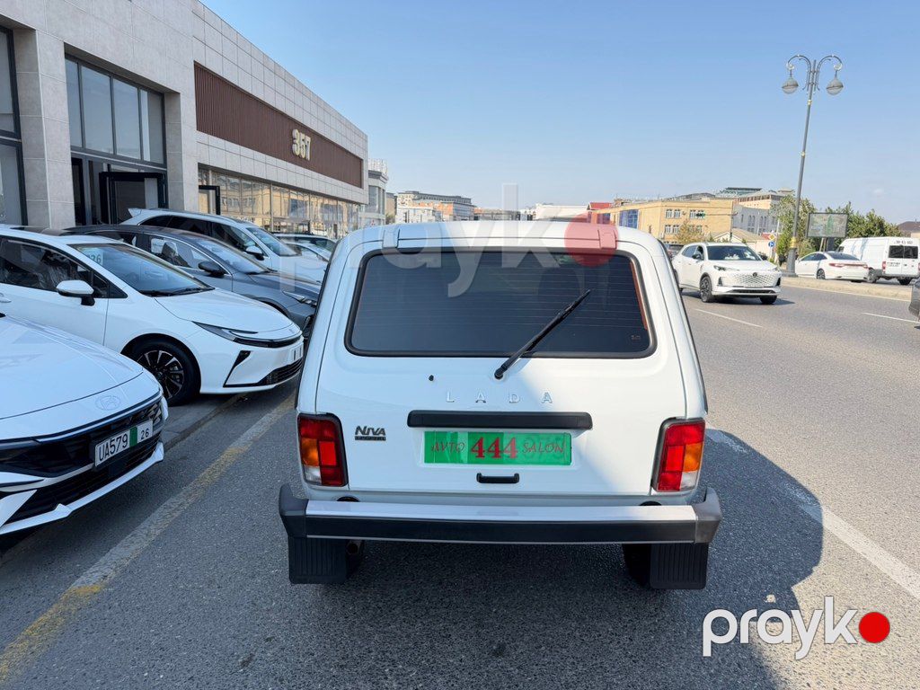 Lada (VAZ) Niva, 1.7 L, 2024 il, 3 000 km — Avtomobillər, Bakı (4)