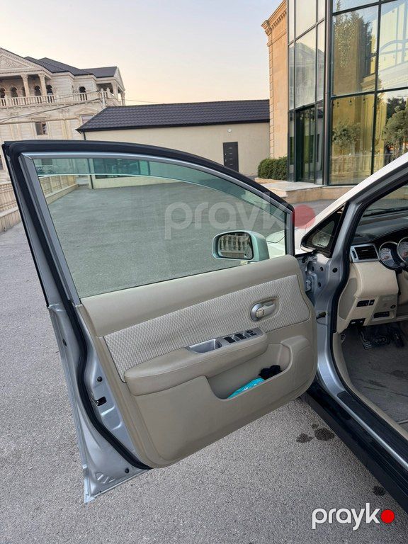 Nissan Tiida, 1.5 L, 2011 il, 71 000 km — Avtomobillər, Bakı (9)
