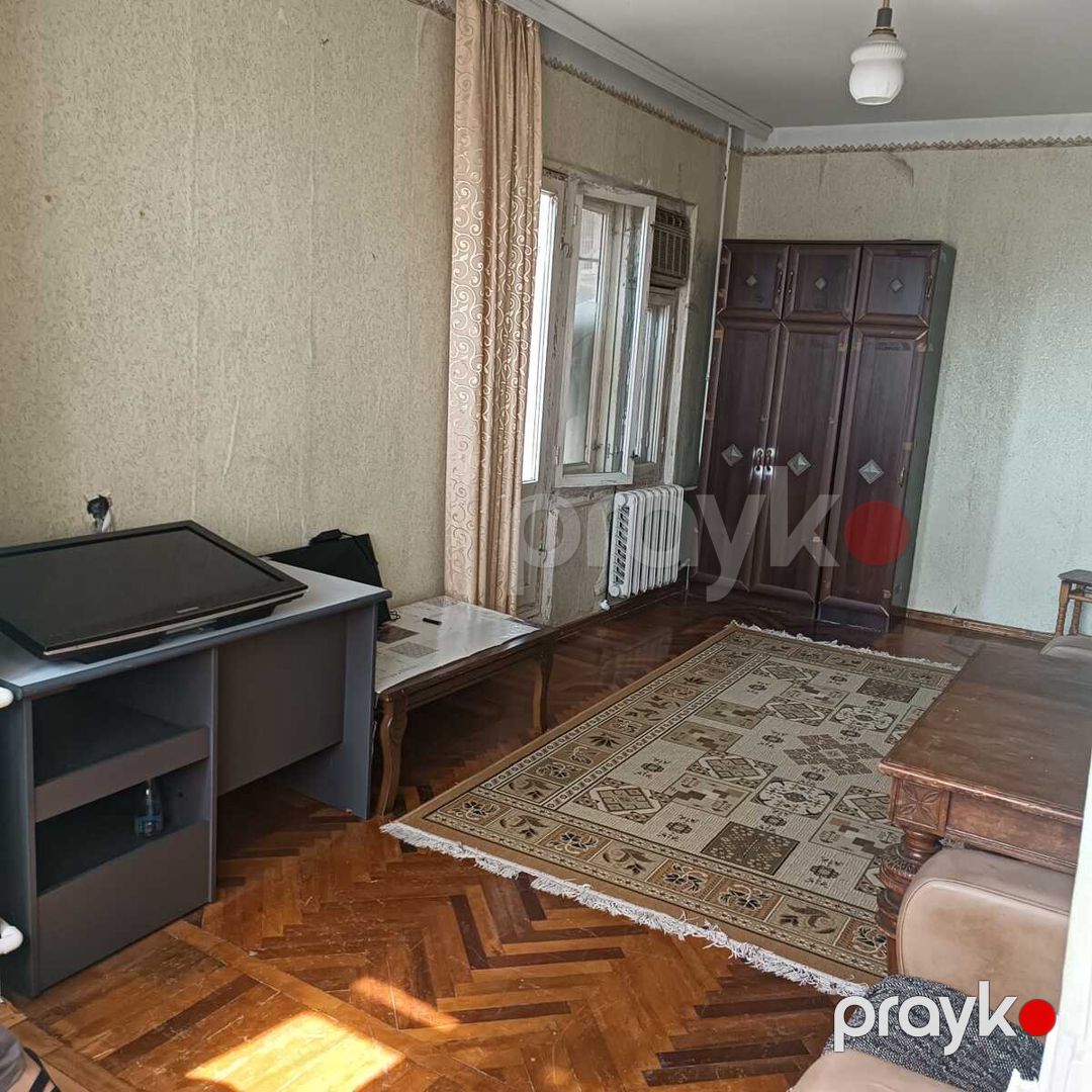 Satılır 2 otaqlı köhnə tikili 65 m² — Mənzil, Bakı (2)