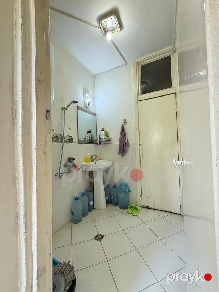 Satılır 1 otaqlı köhnə tikili 30 m² — Mənzil, Bakı (10)