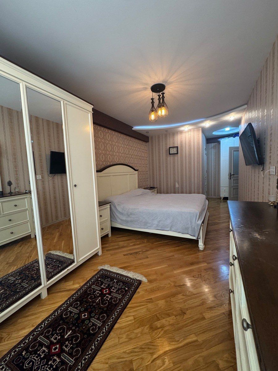 Satılır 3 otaqlı yeni tikili 130 m² — Mənzil, Bakı (8)