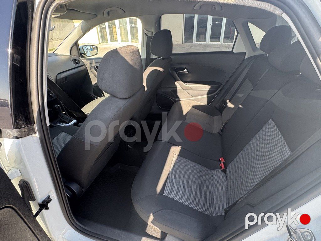 Volkswagen Polo, 1.6 L, 2015 il, 145 000 km — Avtomobillər, Bakı (10)