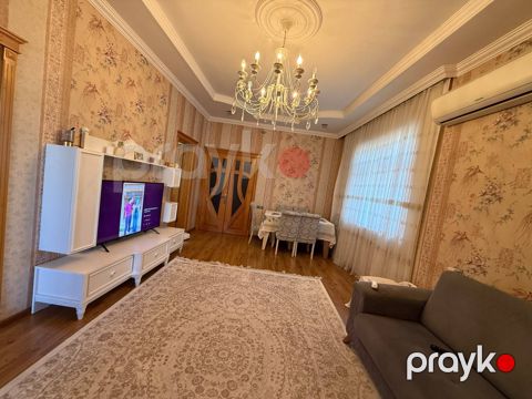 İcarəyə verilir 3 otaqlı köhnə tikili 105 m² — Bakı