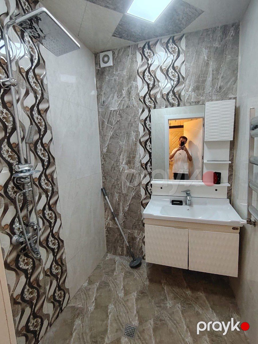 Satılır 2 otaqlı köhnə tikili 50 m² — Mənzil, Bakı (12)