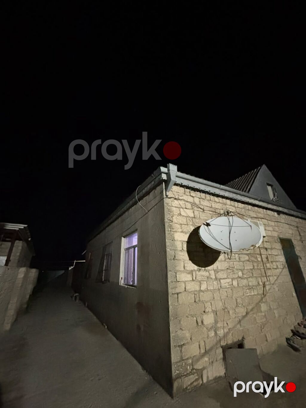 Satılır: Həyət evi - Tikinti: daş divarlar, metal dam örtüyü, mansard — Ev, villa, Bakı (3)