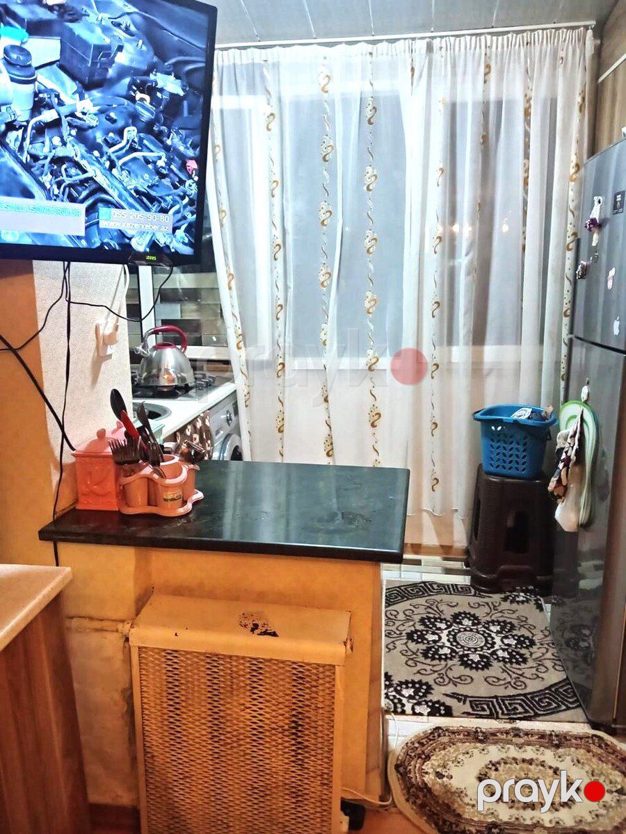 Satılır 2 otaqlı köhnə tikili 50 m² — Mənzil, Bakı (8)