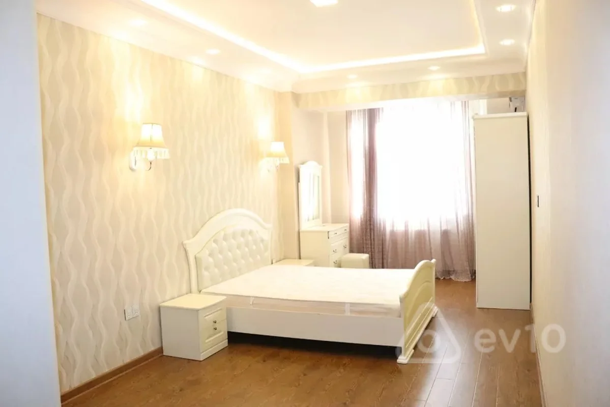 3 otaqlı mənzil, 150 m², Mirəli Seyidov küç — kirayə — Mənzil, Bakı (5)