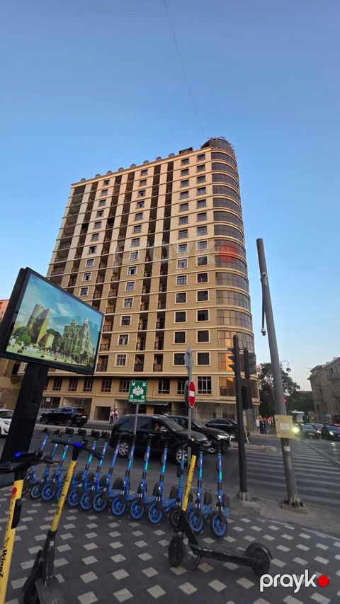Satılır 3 otaqlı yeni tikili 158 m² — Bakı