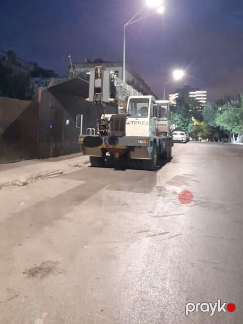 Avtokran icaresi 40 ton ciddi müşteriler narahat etsinler — Bakı