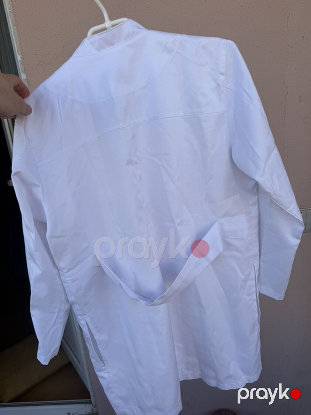 Ağ laboratoriya xalatı - Model: Düyməli-snap bağlama, yaxası sadə — Forma və iş geyimi, Bakı (2)