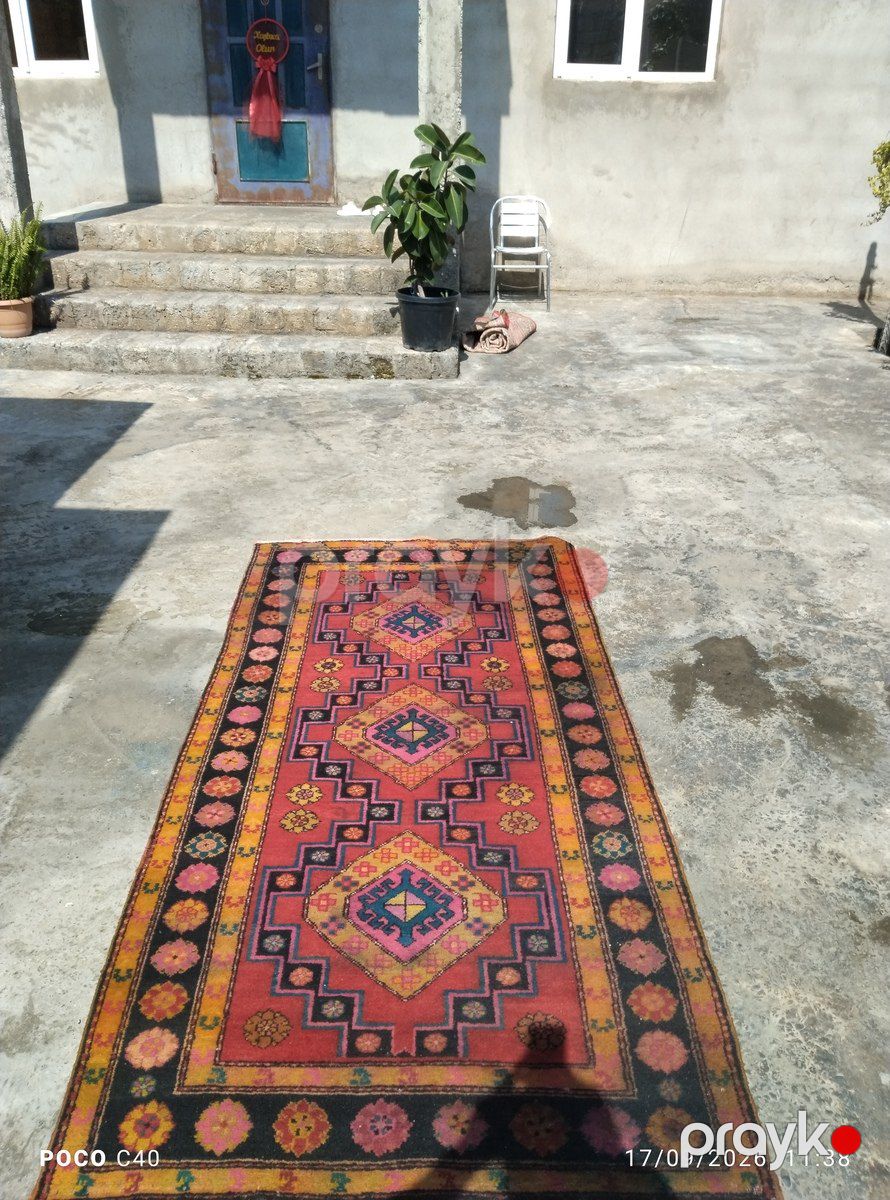 Xalça — Xalılar və xalı yolları, Bakı (2)