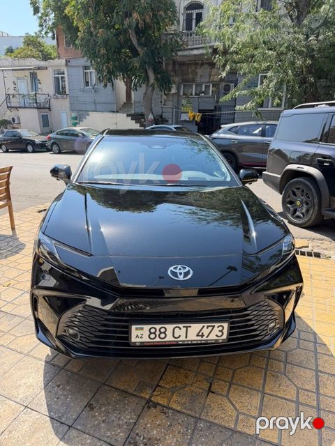 Toyota Camry, 2.5 L, 1.016 kWh, 2025 il, 11 188 km