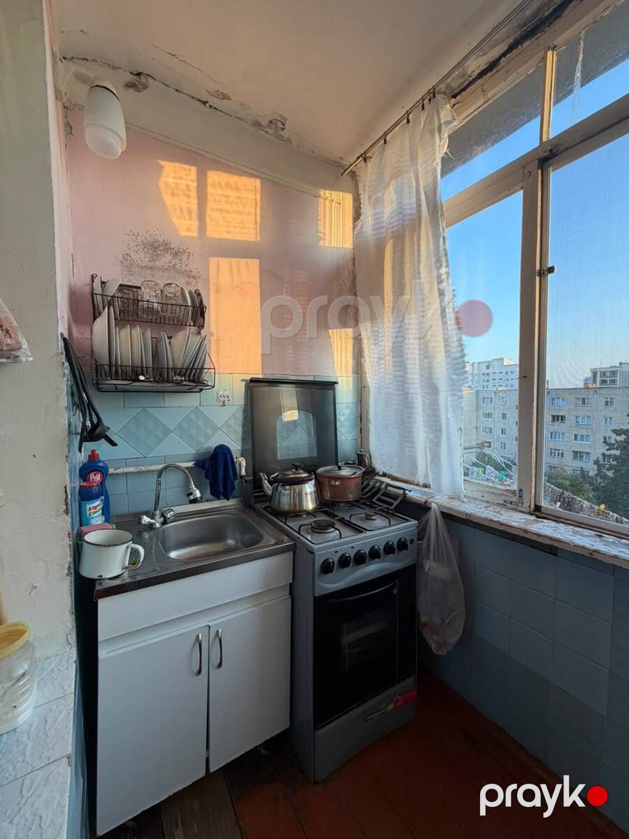 Satılır 2 otaqlı köhnə tikili 45 m² — Mənzil, Bakı (10)