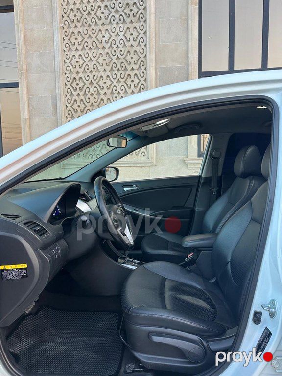 Hyundai Accent, 1.4 L, 2015 il, 162 500 km — Avtomobillər, Saatlı (9)