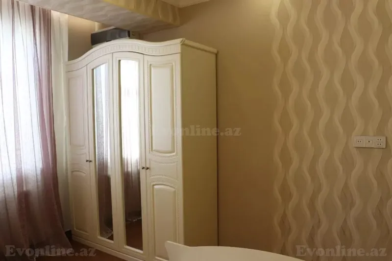 Kirayə verilir 3 otaqlı Mənzil Yeni tikili 150 m² Bakı, Yasamal r., Elmlər Akademiyası m — Mənzil, Bakı (7)