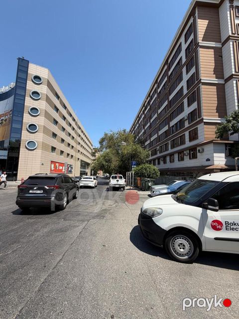 Satılır 2 otaqlı köhnə tikili 70 m² — Bakı