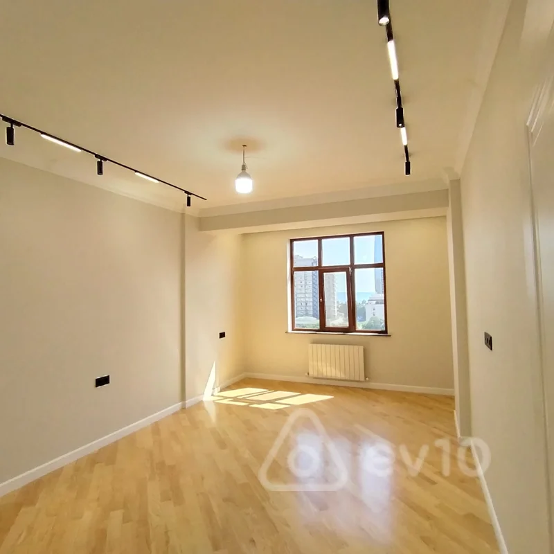 4 otaqlı mənzil, 205 m², Həsən salmani küçəsi — Mənzil, Bakı (5)