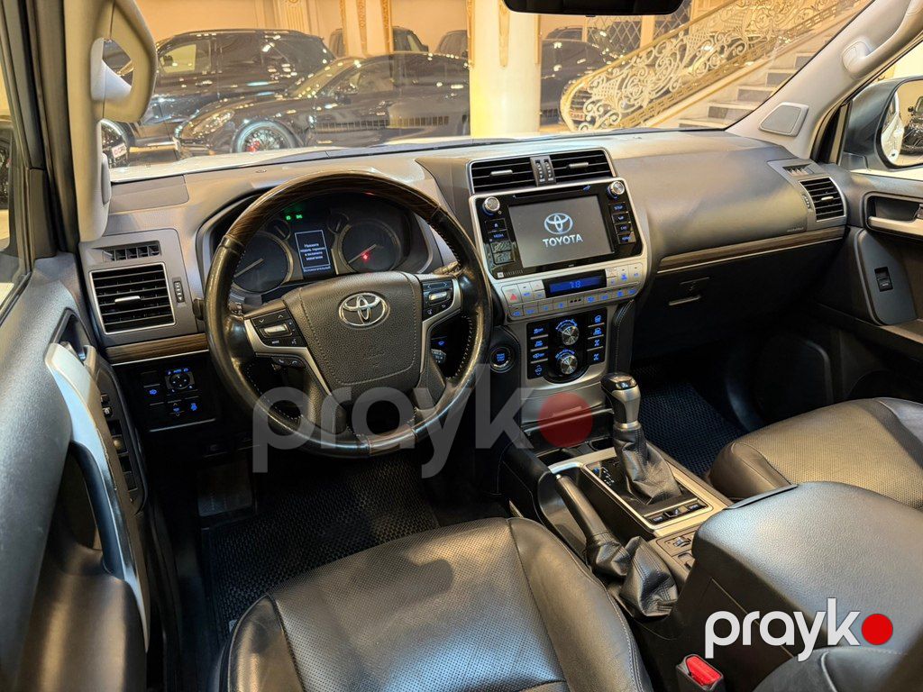 Toyota Land Cruiser Prado, 3.0 L, 2018 il, 146 000 km — Avtomobillər, Bakı (10)