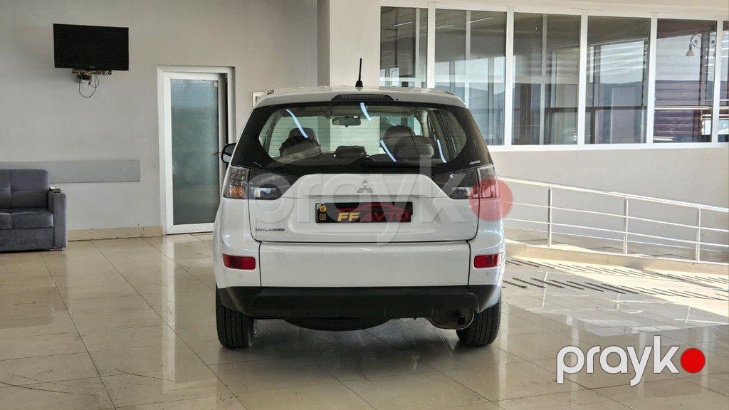 Mitsubishi Outlander, 2.4 L, 2008 il, 76 000 km — Avtomobillər, Bakı (2)
