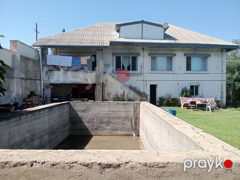 Bağ evi, Novxanı qəs — Bakı