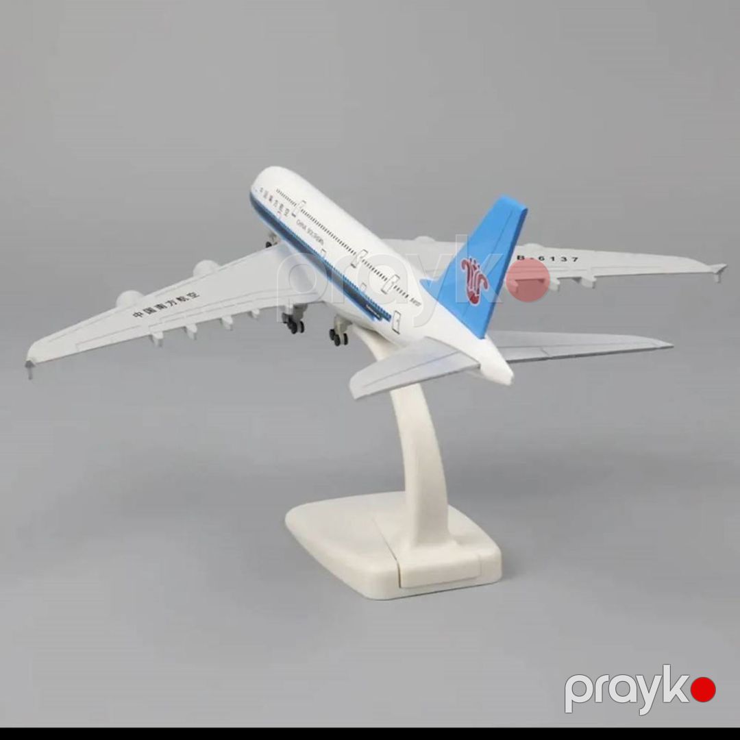 Kolleksiya fiquru China Southern A380, 18.5x19.5x10 sm — Mallar, Bakı (3)