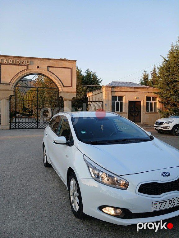 Kia Ceed, 1.6 L, 2014 il, 290 000 km — Avtomobillər, Bakı (7)