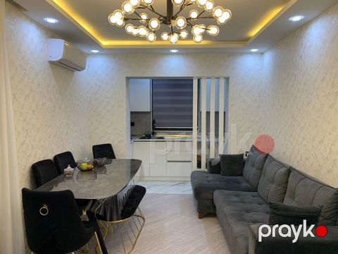 Satılır 2 otaqlı köhnə tikili 52 m² — Bakı