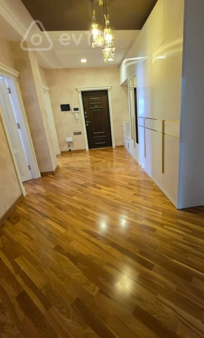 3 otaqlı mənzil, 115 m², Nəcəfqulu Rəfiyev — kirayə — Mənzil, Bakı (2)