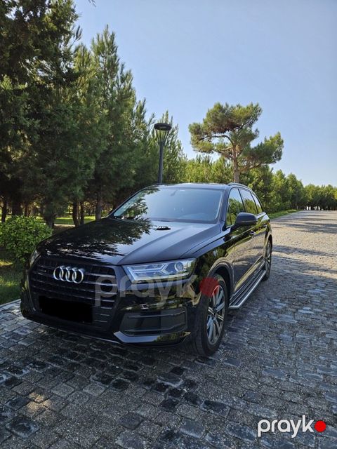 Audi Q7, 2.0 L, 2018 il, 26 600 km — Bakı