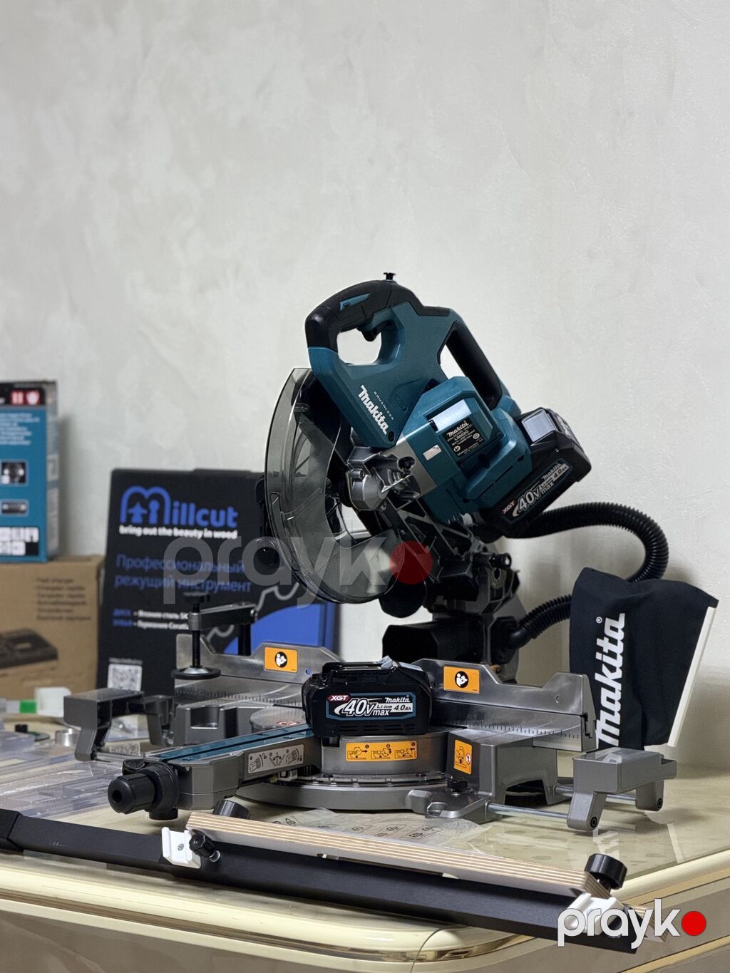 Makita XGT 40V Max akkumulyatorlu sürüşdürülə bilən gön dərəcəli — Testerler və labirintlər, Digah (2)