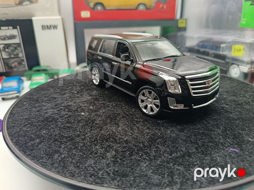 Cadillac Escalade 1/27 — Kolleksiyalar, Bakı (12)