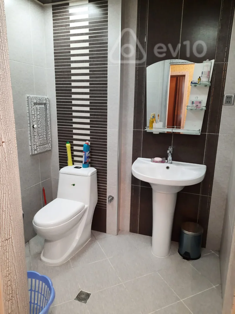 3 otaqlı mənzil, 130 m², Rahib Memmedov kucesi — kirayə — Mənzil, Bakı (9)