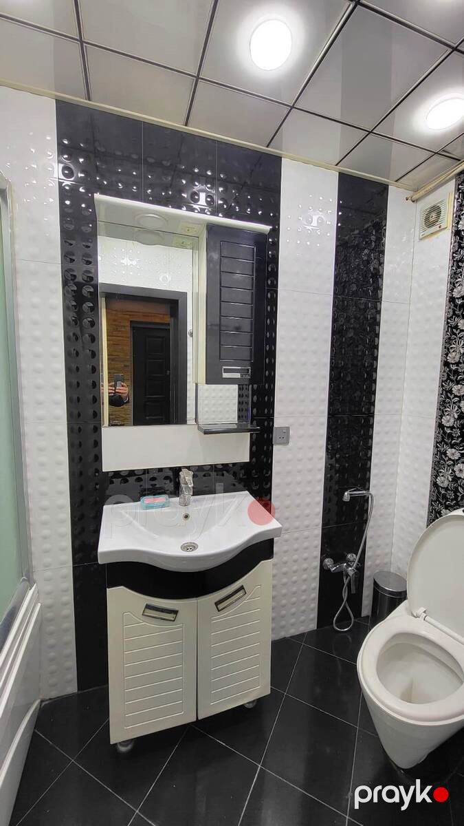 Satılır 2 otaqlı köhnə tikili 57 m² — Mənzil, Bakı (9)