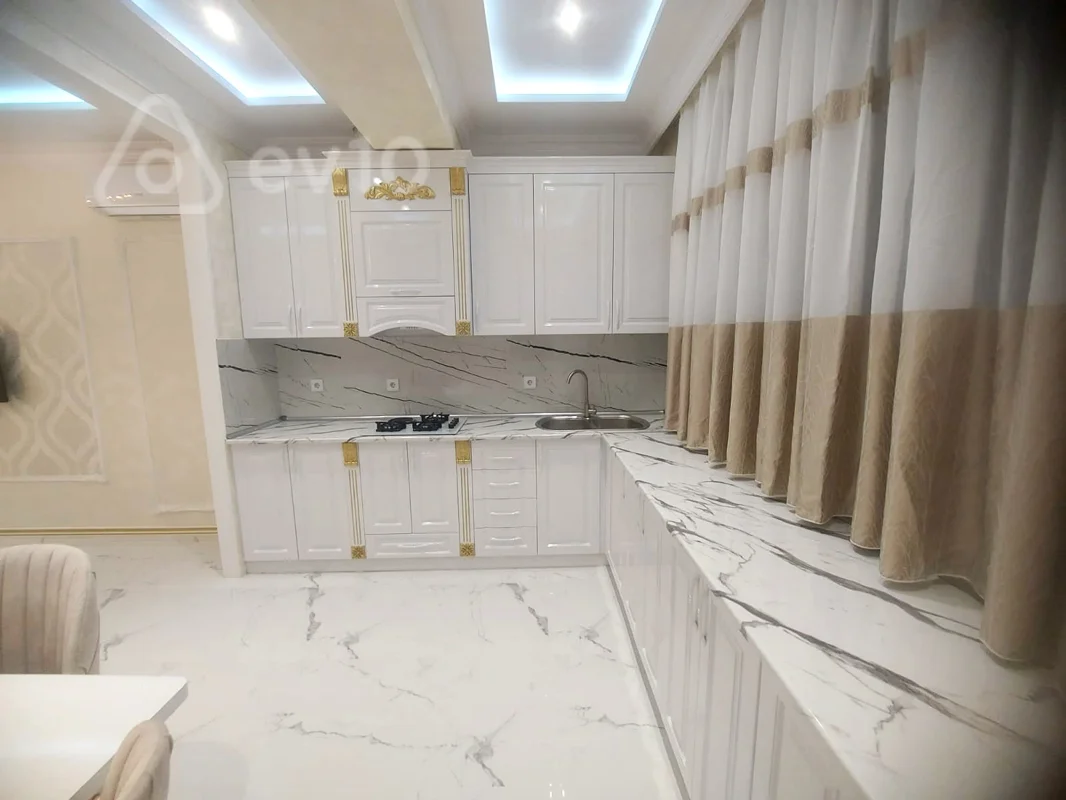 3 otaqlı mənzil, 103 m², Yasamal ray. Həsən Bəy Zərdabi küç. — kirayə — Mənzil, Bakı (10)