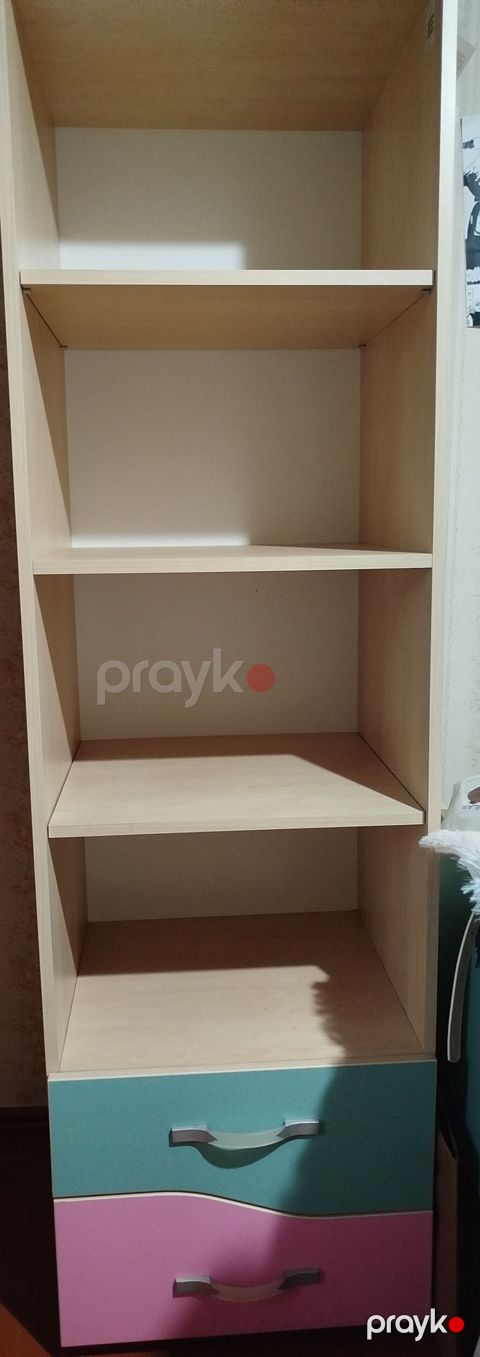 Rəf və çekmecəli kitab şkafı - Material: laminat/LDSP ağac teksturalı — Bakı