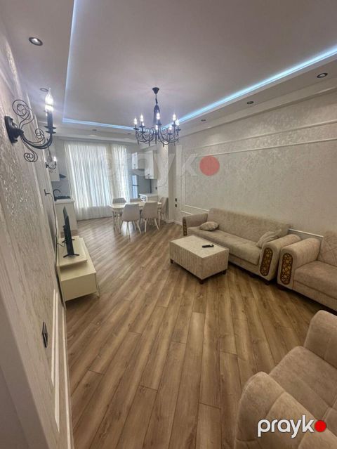 2 otaqlı, 76 kv. m — Bakı