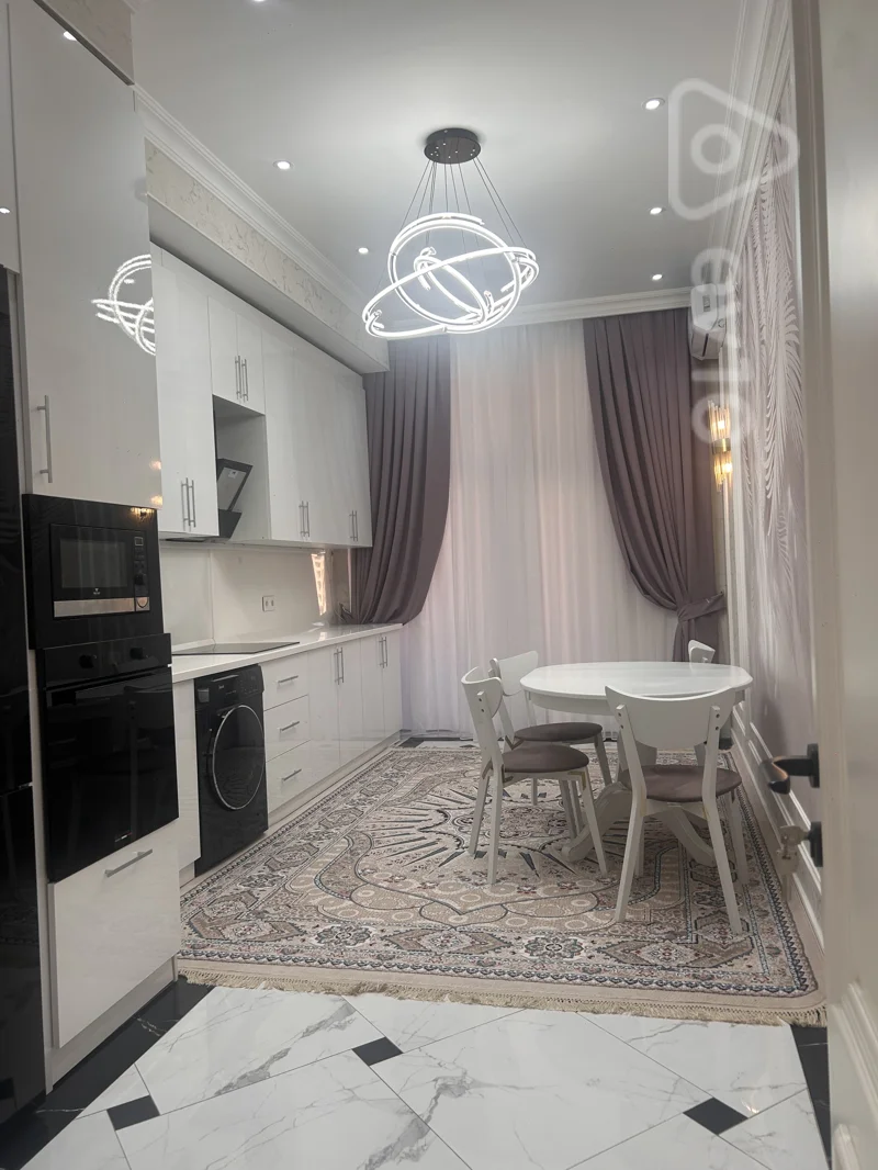 3 otaqlı mənzil, 120 m², Azadliq.pr — kirayə — Mənzil, Bakı (5)