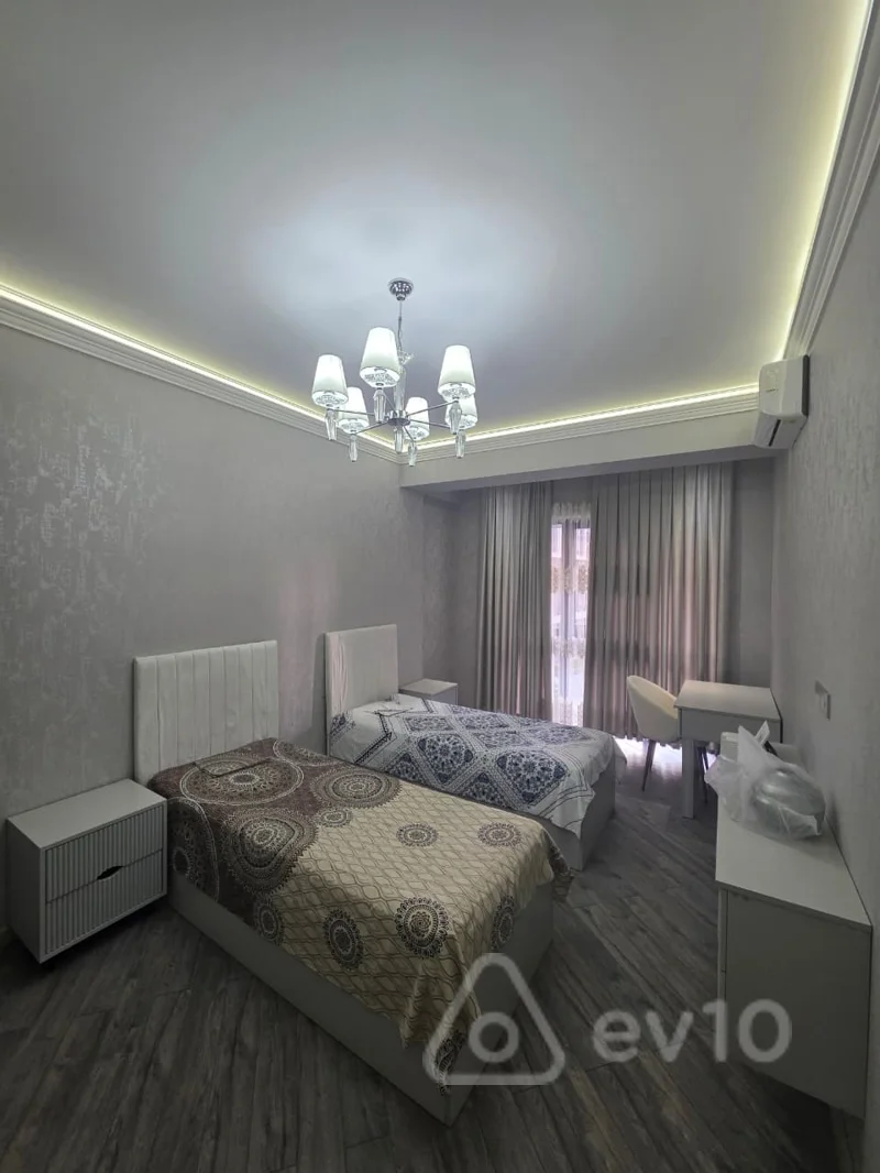 3 otaqlı mənzil, 130 m², N.Rəfiyev küç. — kirayə — Mənzil, Bakı (9)