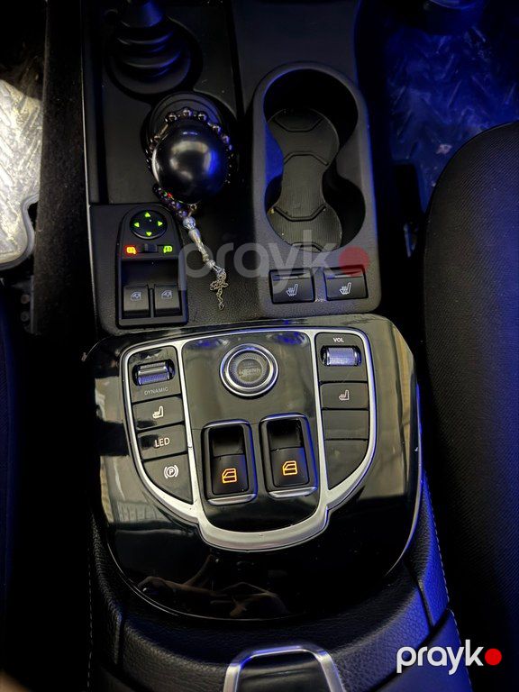Lada (VAZ) Niva, 1.7 L, 2023 il, 40 000 km — Avtomobillər, Bakı (8)