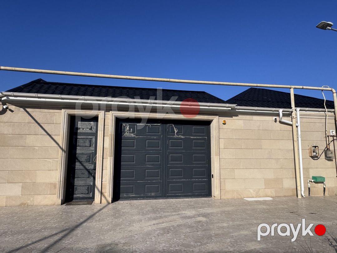 Satılır 4 otaqlı həyət evi/bağ evi 250 m² — Ev, villa, Bakı (4)