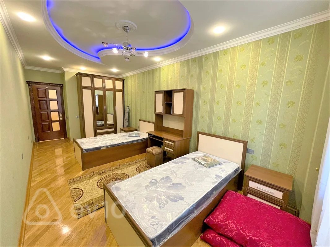 3 otaqlı mənzil, 130 m², Nərimanov ray. Təbriz küç. — kirayə — Mənzil, Bakı (7)