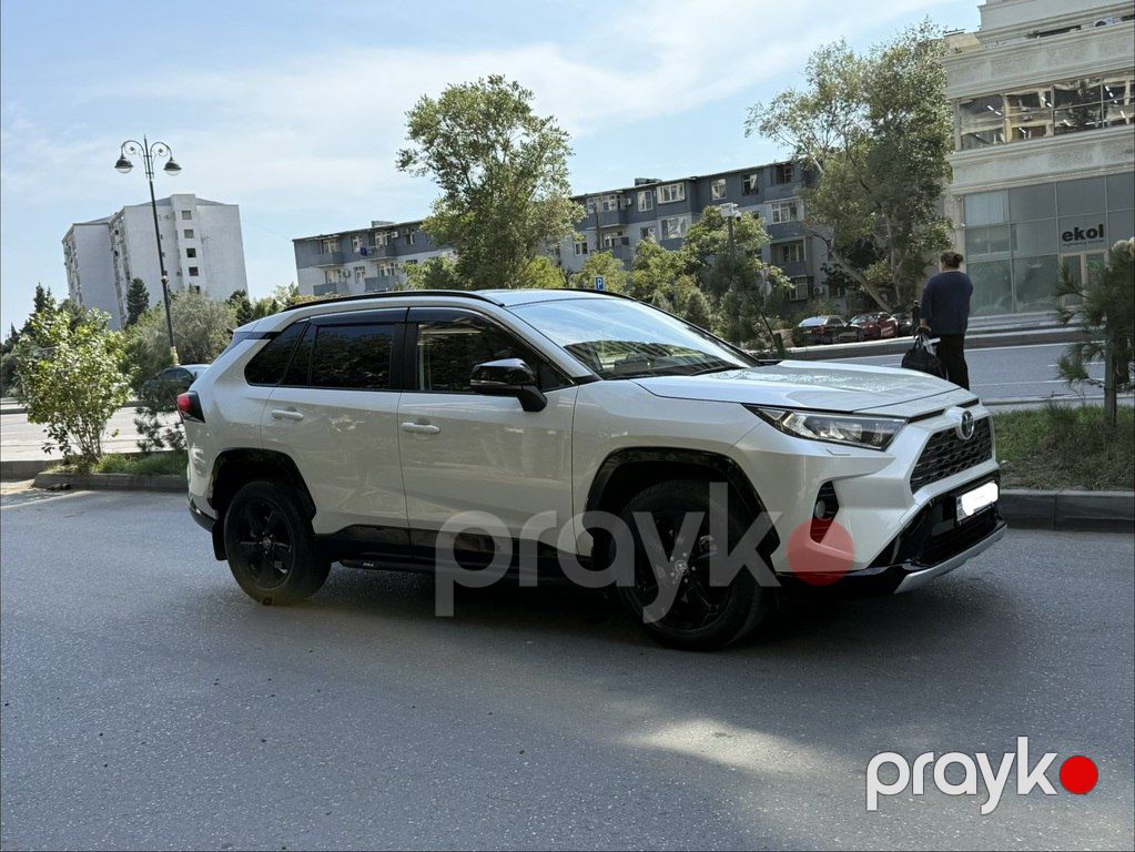 Toyota RAV4, 2.0 L, 2019 il, 75 000 km — Avtomobillər, Bakı (3)