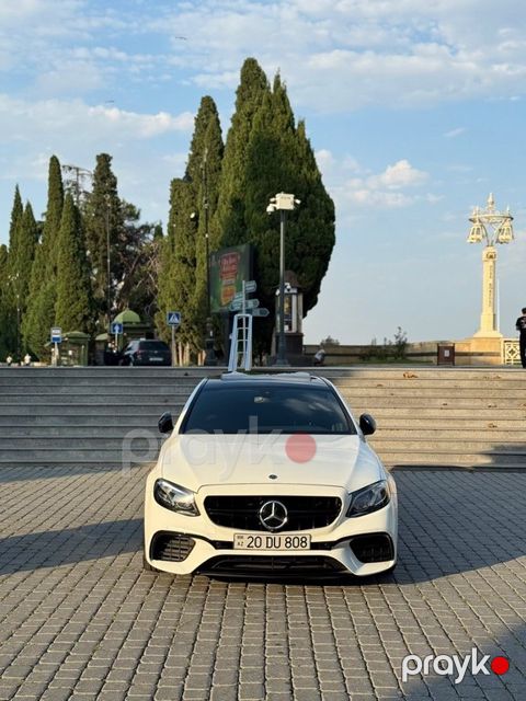 Mercedes E 300, 2.0 L, 2017 il, 185 000 km — Gəncə