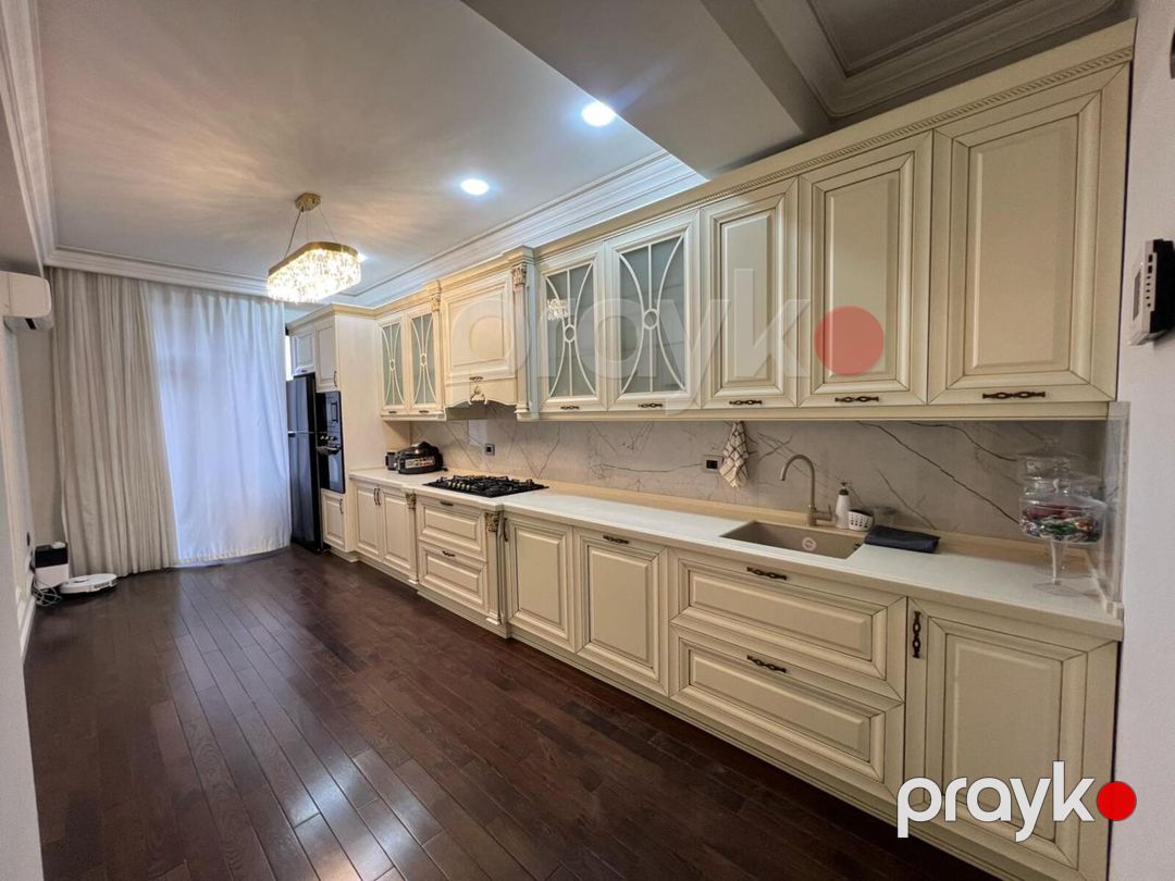 Satılır 4 otaqlı yeni tikili 180 m² — Mənzil, Bakı (8)
