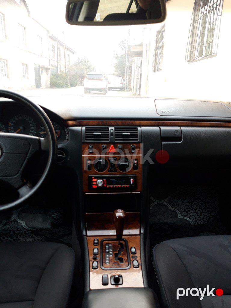 Mercedes E 240, 2.4 L, 1999 il, 338 710 km — Avtomobillər, Bakı (4)